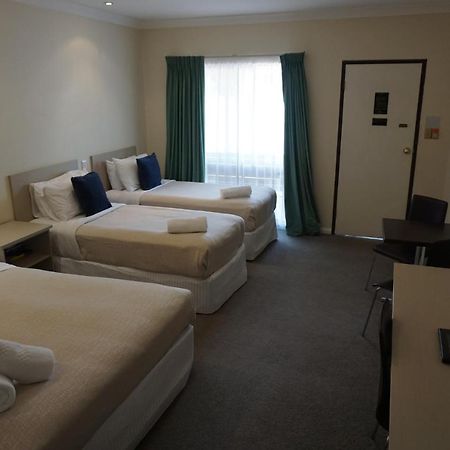 Lincoln Cottage Motor Inn Wagga Wagga Ngoại thất bức ảnh