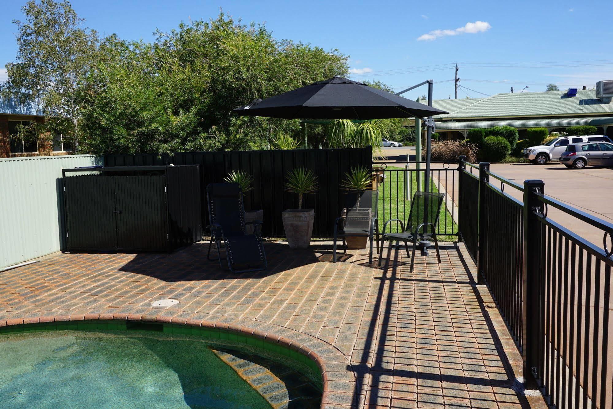 Lincoln Cottage Motor Inn Wagga Wagga Ngoại thất bức ảnh